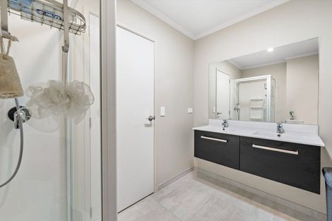 Photo of property in 8/6 Onekiritea Road, Hobsonville, Auckland, 0616