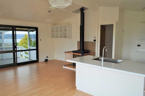 Photo of property in 17 Harbour Lights Terrace, Whitianga, 3592