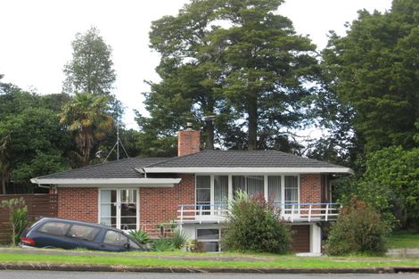 Photo of property in 63 Hill Road, Hillpark, Auckland, 2102