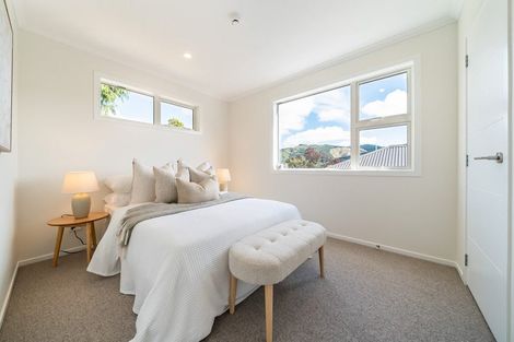 Photo of property in 70d Heretaunga Square, Silverstream, Upper Hutt, 5019