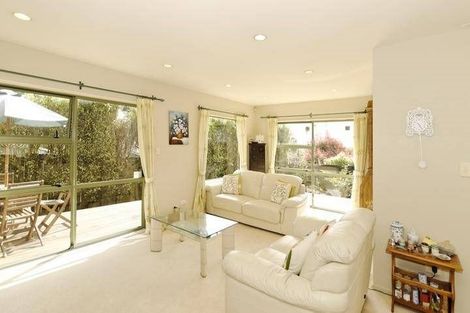 Photo of property in 7 Lanham Lane, Massey, Auckland, 0614