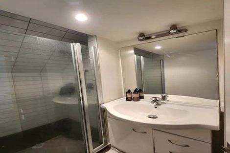 Photo of property in 306 Ocean Road, Whangamata, 3620