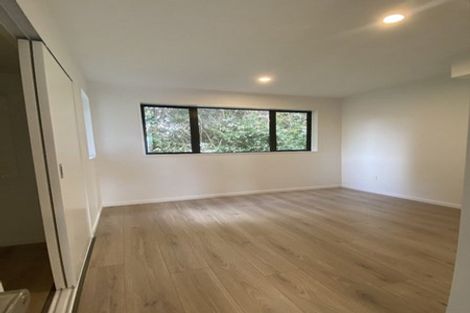 Photo of property in 9a Edwards Avenue, Henderson, Auckland, 0610