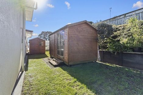 Photo of property in 17 Redwood Crescent, Hurdon, New Plymouth, 4310