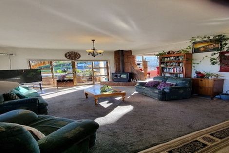 Photo of property in 75 Rosario Crescent, Red Beach, 0932