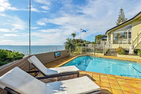 Photo of property in 24 Whitby Crescent, Mairangi Bay, Auckland, 0630