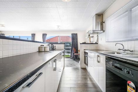 Photo of property in 18a Monokia Street, Fairy Springs, Rotorua, 3015