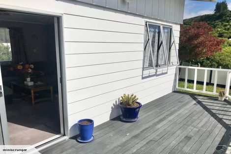 Photo of property in 71f2/ Gemstone Drive, Birchville, Upper Hutt, 5018