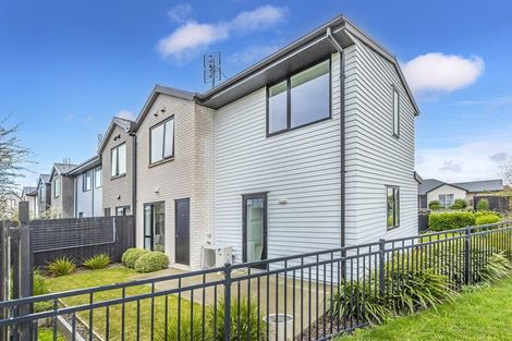 Photo of property in 16 Miromiro Street, Broomfield, Christchurch, 8042
