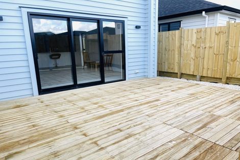 Photo of property in 42 Auranga Drive, Karaka, 2113