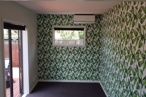 Photo of property in 8 Kinleys Lane, St Albans, Christchurch, 8014