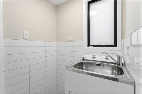 Photo of property in 29 Konoba Avenue, Kumeu, 0810