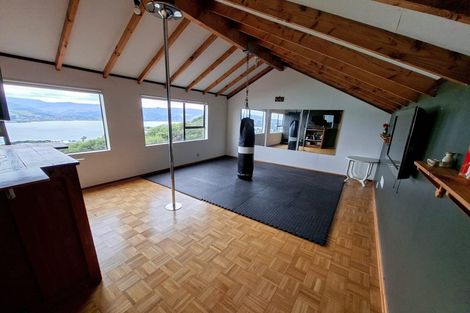 Photo of property in 21 Mercury Way, Whitby, Porirua, 5024