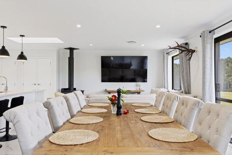 Photo of property in 1 Lemonwood Lane, Kinloch, Taupo, 3377