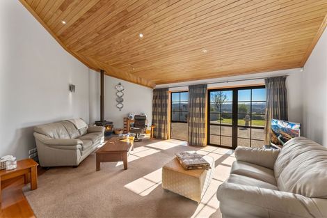 Photo of property in 165 Totara View Road, Wakefield, 7095