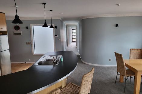 Photo of property in Endeavour Apartments, 125u5 Thorndon Quay, Pipitea, Wellington, 6011