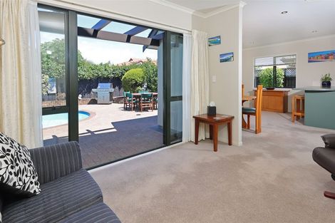 Photo of property in 3 Pippen Court, Henderson, Auckland, 0612