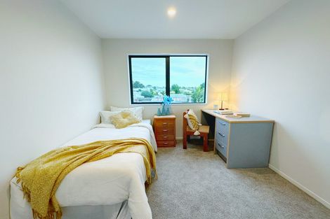 Photo of property in 10c Robert Burke Place, Henderson, Auckland, 0612