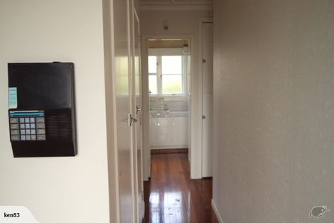 Photo of property in 112 Rosier Road, Glen Eden, Auckland, 0602