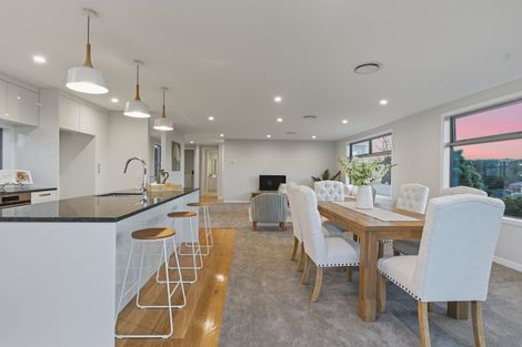 Photo of property in 12c Ruskin Place, Westown, New Plymouth, 4310