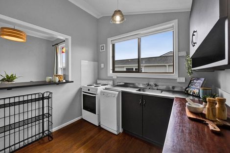 Photo of property in 16a Sunnyvale Street, Bell Block, New Plymouth, 4312