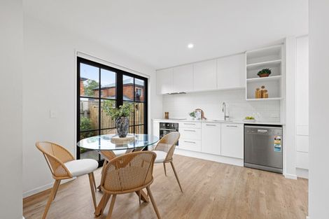 Photo of property in 1/35 Eversleigh Street, St Albans, Christchurch, 8014