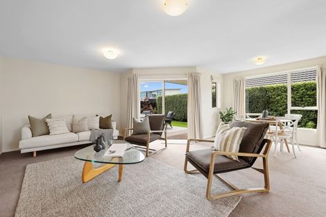 Photo of property in 2/23 Gamblins Road, Saint Martins, Christchurch, 8022