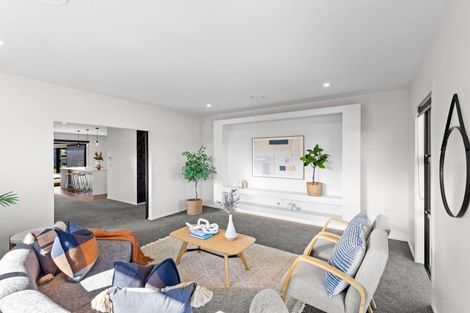 Photo of property in 42 Sardinia Grove, Fitzherbert, Palmerston North, 4410