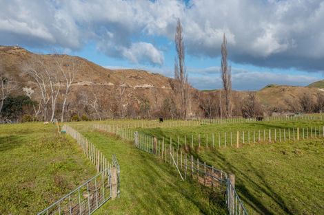 Photo of property in 60 River Road, Otane, Waipawa, 4271