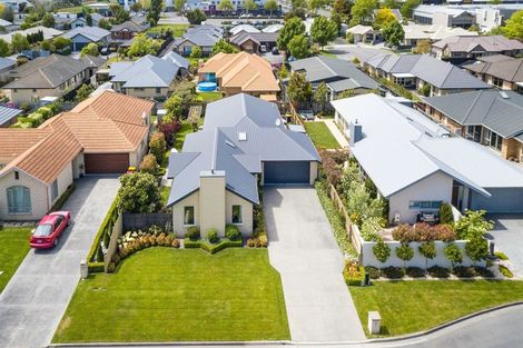 Photo of property in 7 Oratia Grove, Northwood, Christchurch, 8051