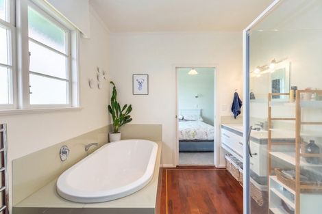 Photo of property in 162 Para Road, Waihakeke, Carterton, 5792