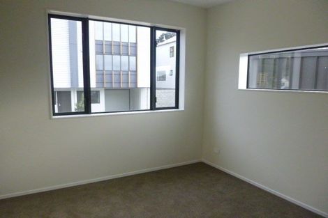 Photo of property in 10/104u Maupuia Road, Maupuia, Wellington, 6022
