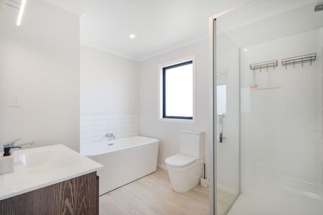 Photo of property in 38 Mawai Hakona Drive, Wallaceville, Upper Hutt, 5018