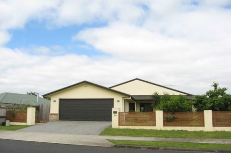 Photo of property in 51a Ridgeway Road, Pukekohe, 2120