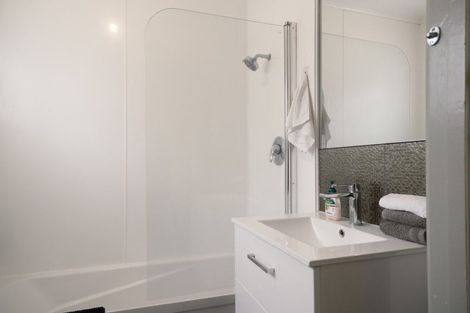 Photo of property in 24 Euan Street, Mangakakahi, Rotorua, 3015