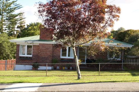 Photo of property in 37a Waterloo Street, Howick, Auckland, 2014