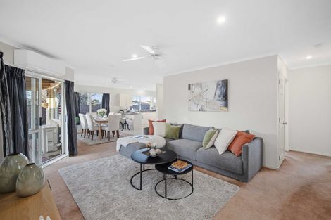 Photo of property in 42d Sandspit Road, Waiuku, 2123