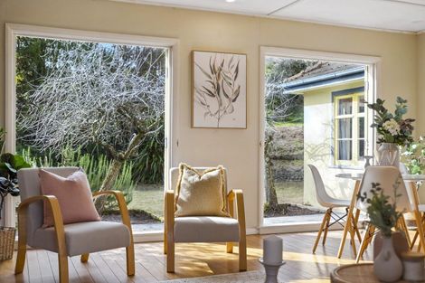 Photo of property in 25 Weka Road, Raumati Beach, Paraparaumu, 5032