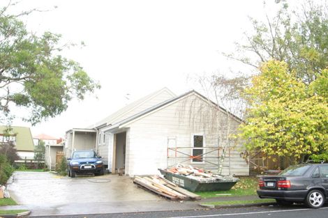 Photo of property in 183 Pigeon Mountain Road, Half Moon Bay, Auckland, 2012