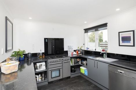 Photo of property in 14 School Road, Te Hapara, Gisborne, 4010