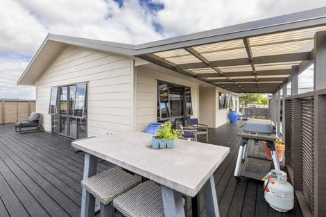 Photo of property in 1 Elm Place, Tikipunga, Whangarei, 0112