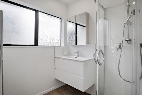 Photo of property in 4/9 Allen Avenue, Papatoetoe, Auckland, 2025