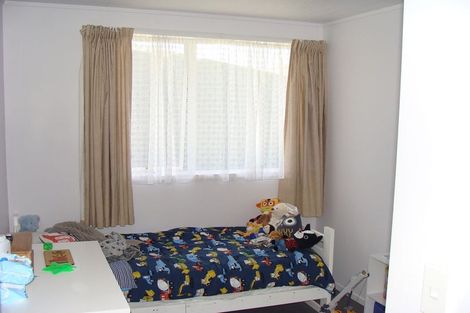 Photo of property in 7 Standish Street, Midhirst, Stratford, 4394