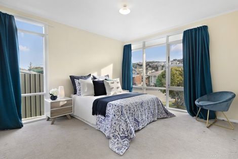 Photo of property in 34 Silverbirch Grove, Churton Park, Wellington, 6037