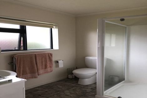 Photo of property in 6 Claremont Rise, Levin, 5510