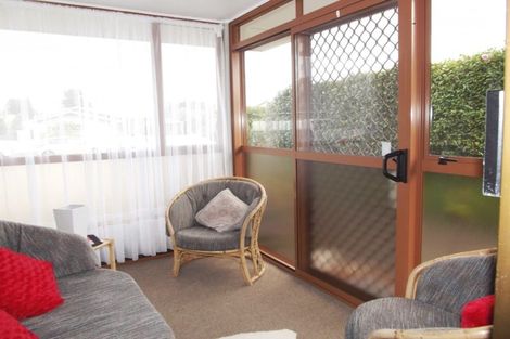 Photo of property in 10 Te Kama Street, Levin, 5510