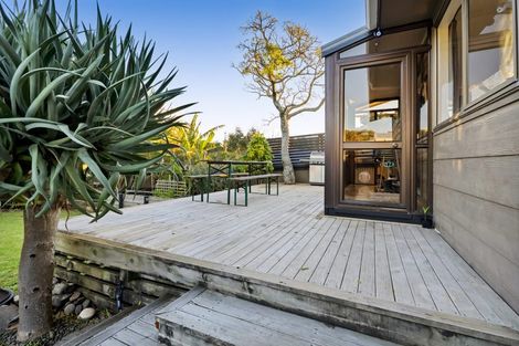 Photo of property in 42 Norwich Avenue, Spotswood, New Plymouth, 4310