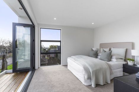 Photo of property in 16a Killarney Street, Takapuna, 0622