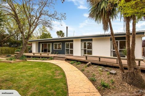 Photo of property in 12 Fraser Place, Rangiora, 7400