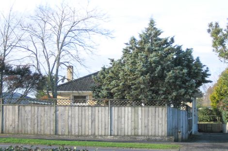 Photo of property in 281 Cambridge Road, Hillcrest, Hamilton, 3216